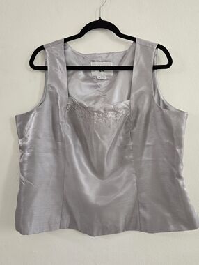 Nina Massini Silver Sleeveless Satin Shell Embelish Top Size 18